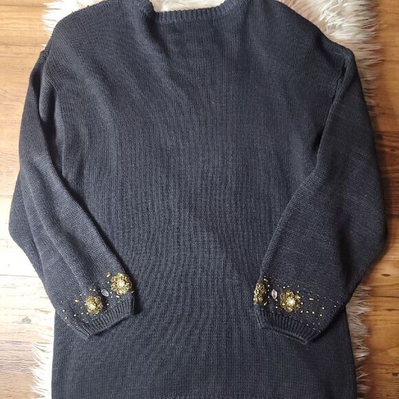 Victoria Harbour Vintage Sweater  - Picture 3 of 4